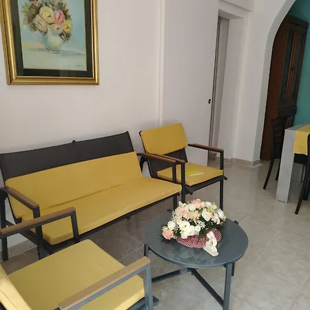 Semesterbostad La Casa Di Lucia Castro (Lecce)