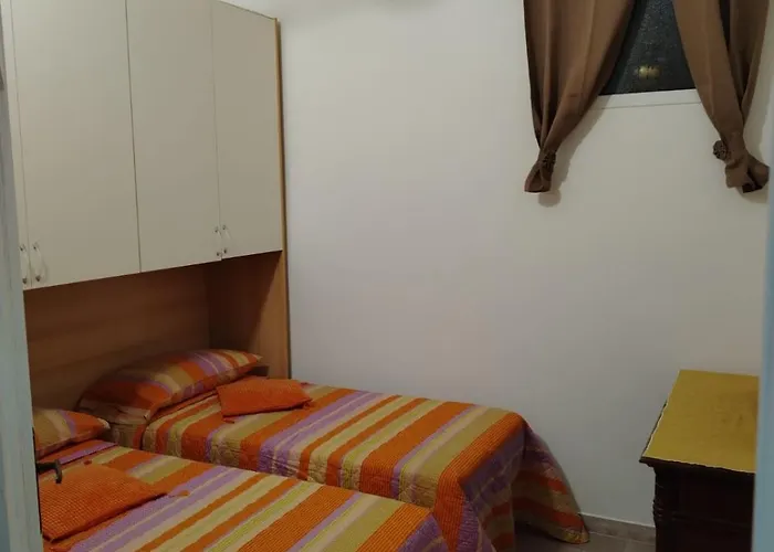 La Casa Di Lucia Tatil Evi Castro (Lecce)